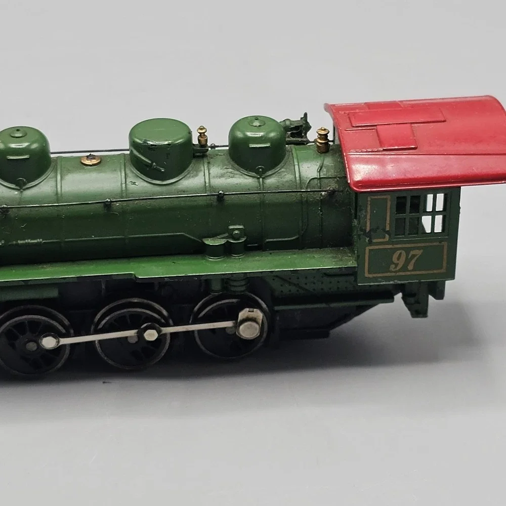 Bachmann HO Scale 0-6-0 Steam Engine 97  Smokes‎ & Lighted UNTESTED